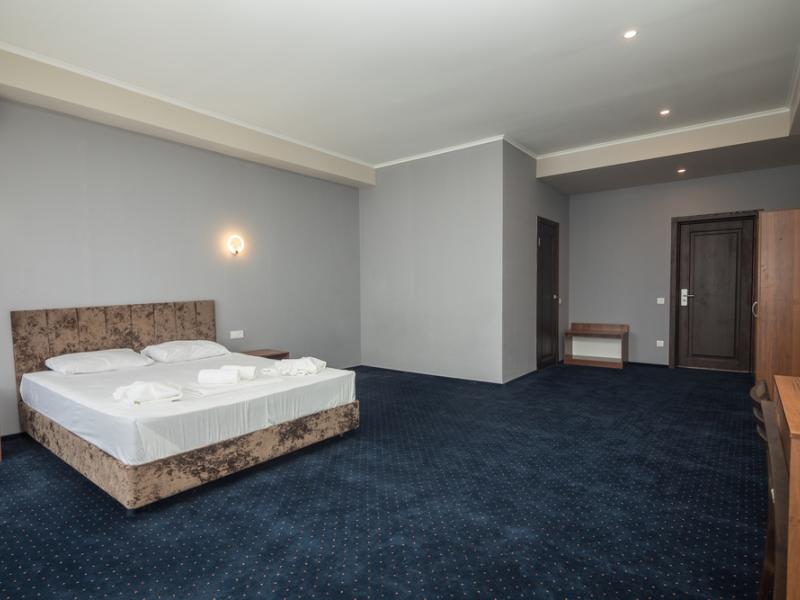 Цандрипш Лазурный Берег (ул. Октябрьская) бывш. Цандрипш