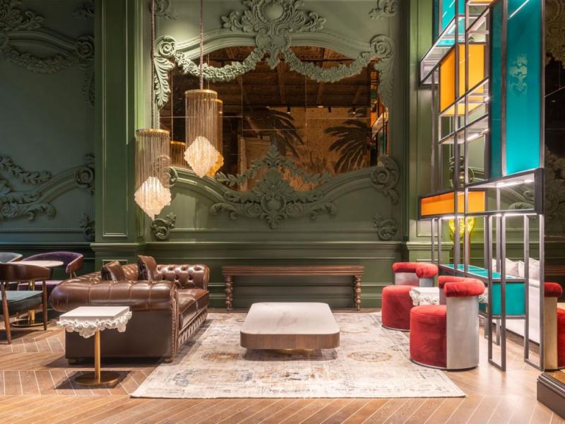 Orient Occident Autograph Collection