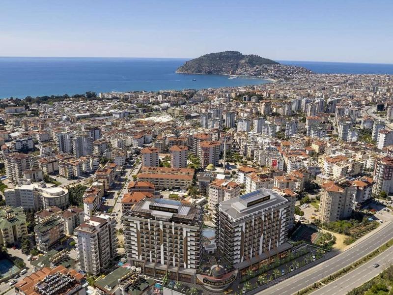 Almaris Resort Hotel