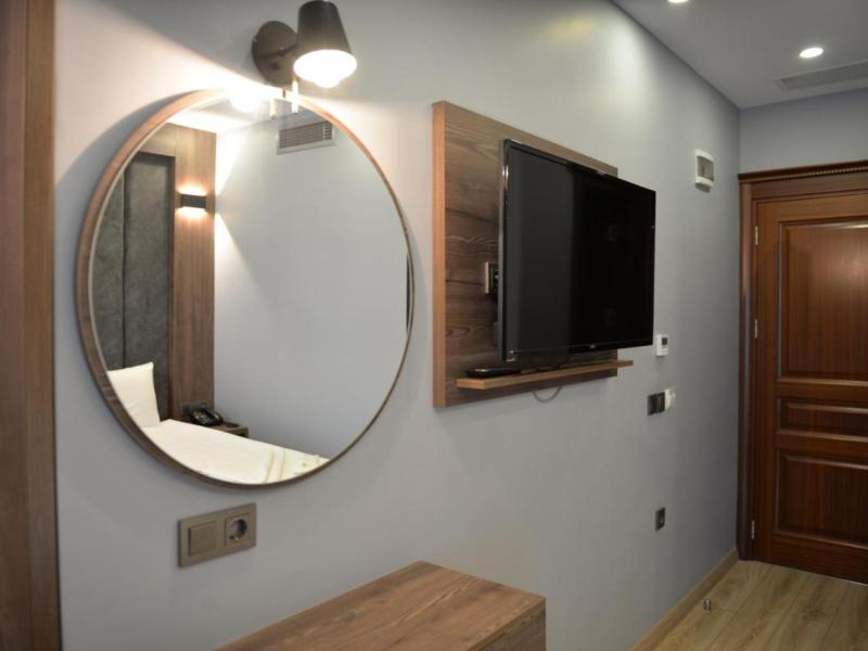 Basilissis Hotel