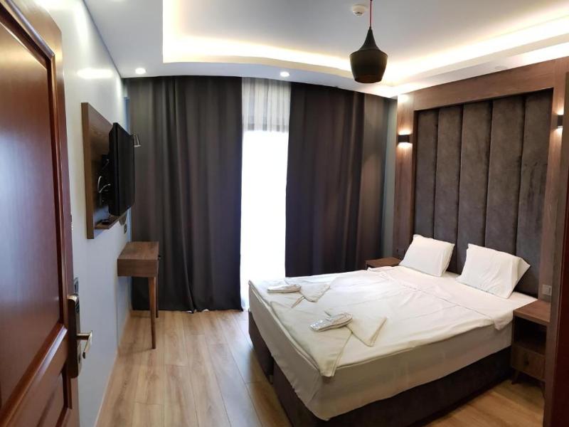 Basilissis Hotel