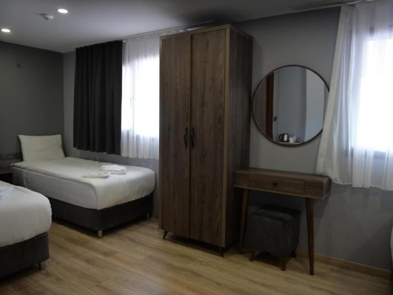 Basilissis Hotel