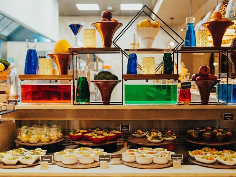 Bab Al Nojoum Bateen Liwa