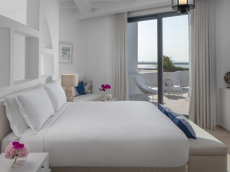 Anantara Santorini Abu Dhabi Retreat