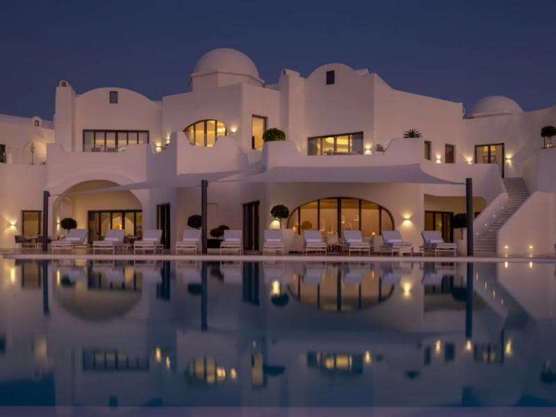 Anantara Santorini Abu Dhabi Retreat