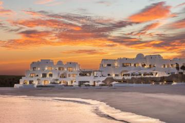 Отель Anantara Retreat Santorini Abu Dhabi ОАЭ, Абу Даби, фото 37
