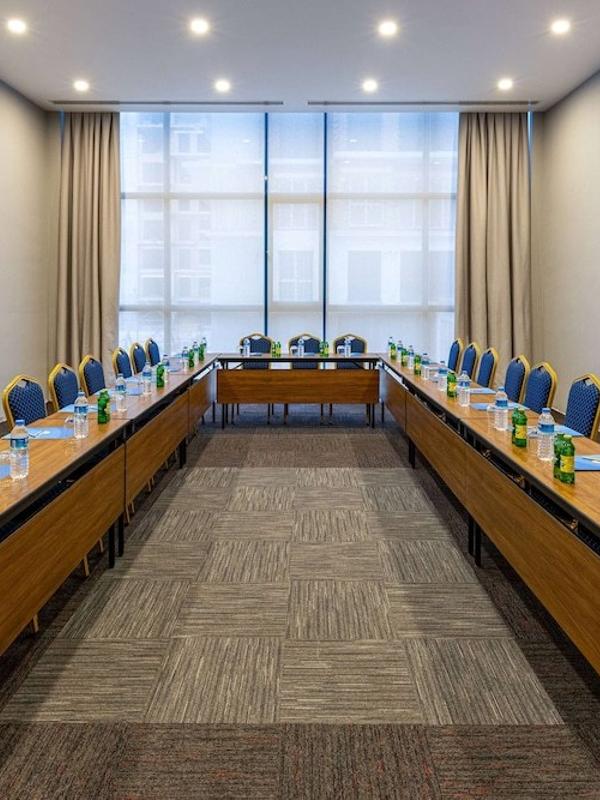 Days Inn & Suites by Wyndham Istanbul Esenyurt