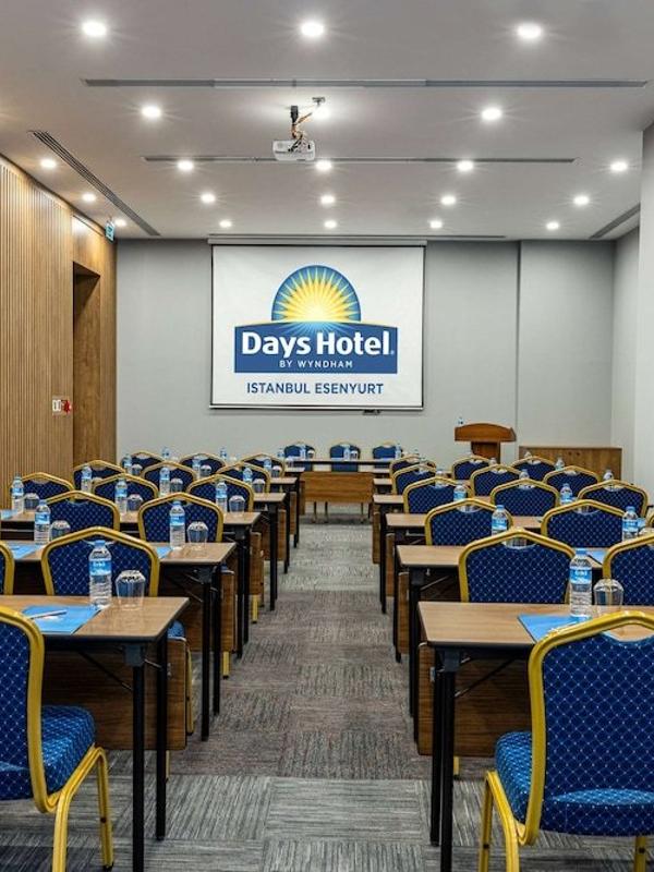 Days Inn & Suites by Wyndham Istanbul Esenyurt