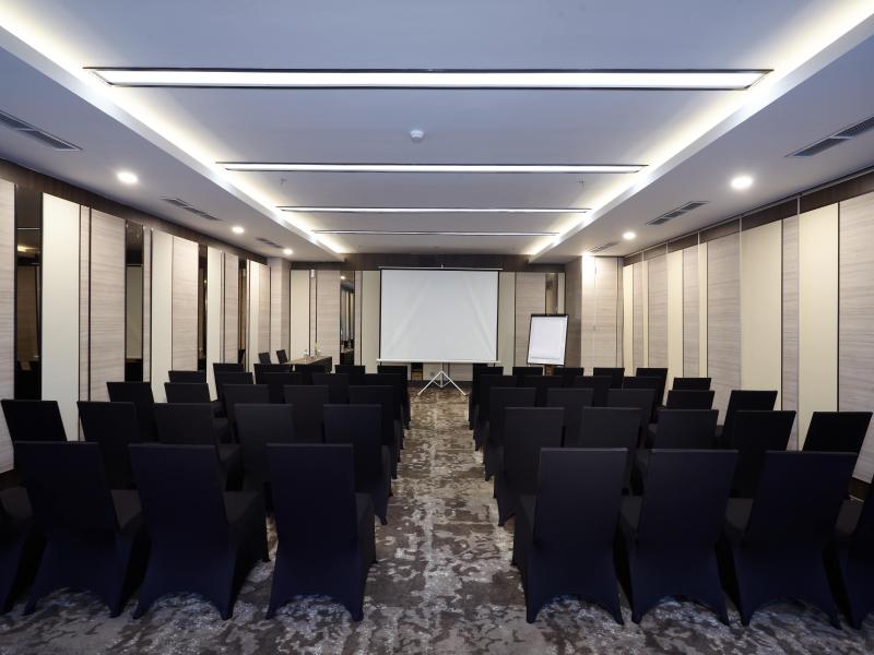 Platinum Hotel Jimbaran