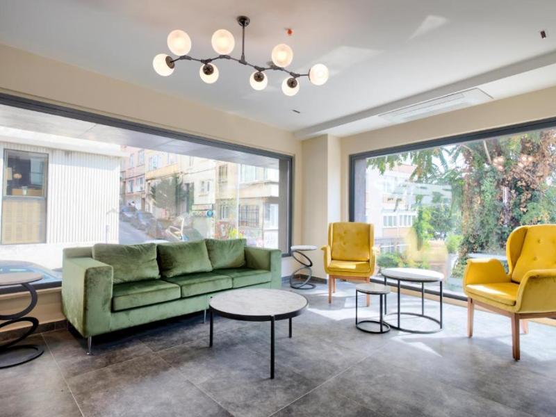 Fragments Hotel