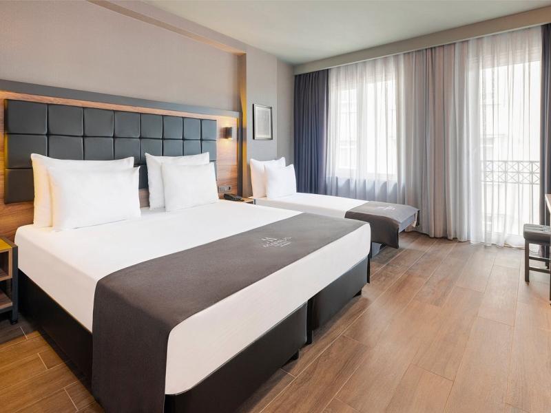 Marius Hotel
