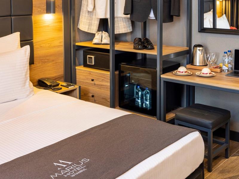 Marius Hotel