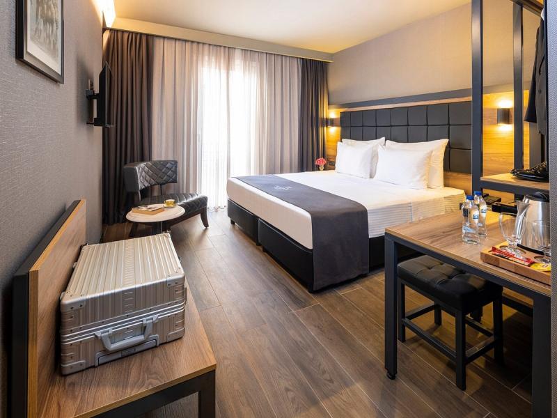 Marius Hotel
