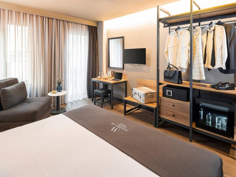 Marius Hotel