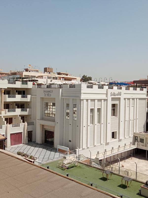 Regency Pyramids Hotel