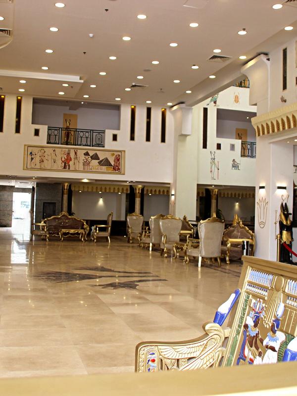 Regency Pyramids Hotel