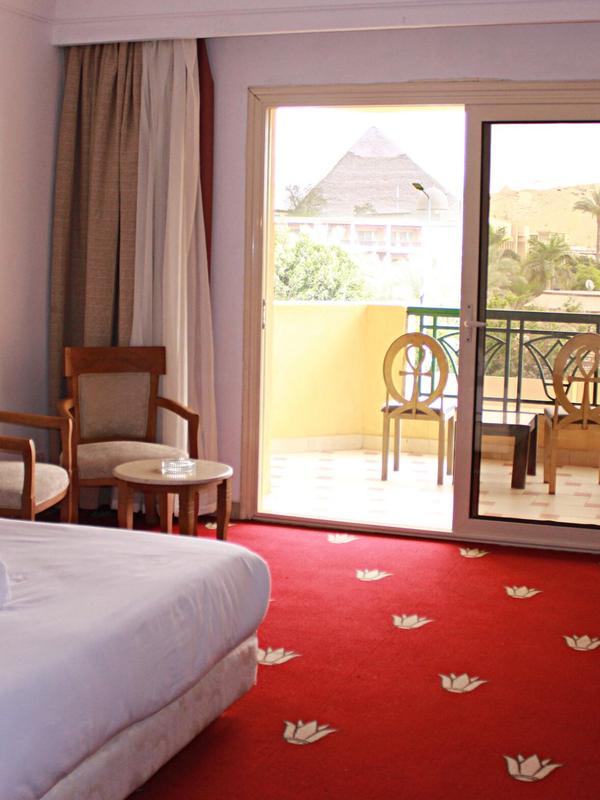 Regency Pyramids Hotel