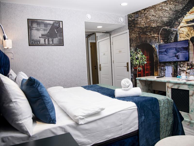 Essam Deluxe Hotel