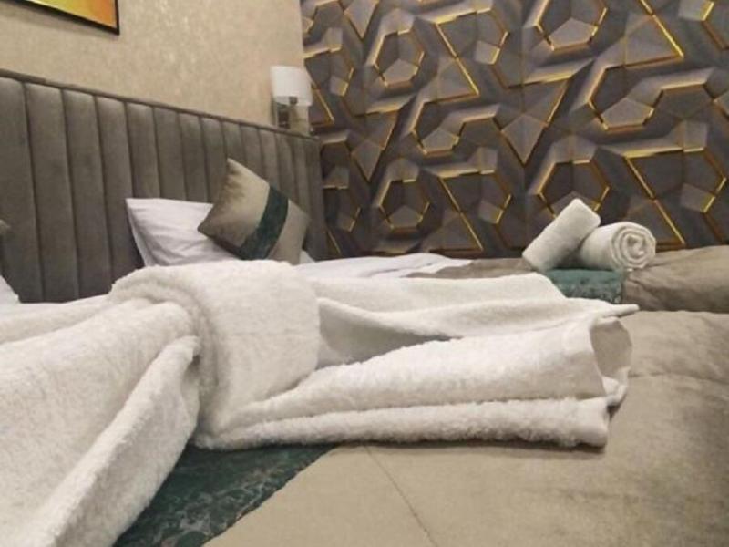 Essam Deluxe Hotel