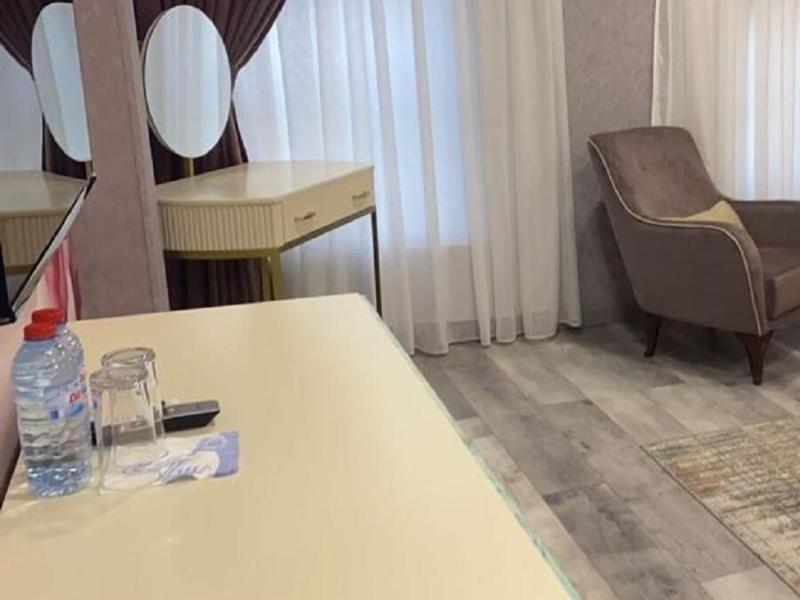Essam Deluxe Hotel