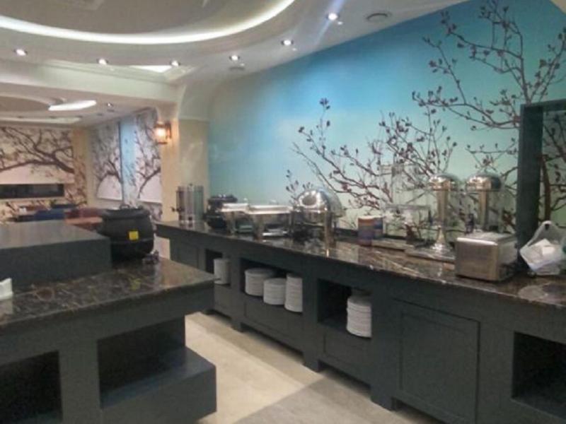 Essam Deluxe Hotel