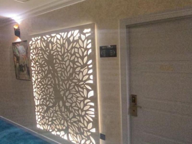 Essam Deluxe Hotel