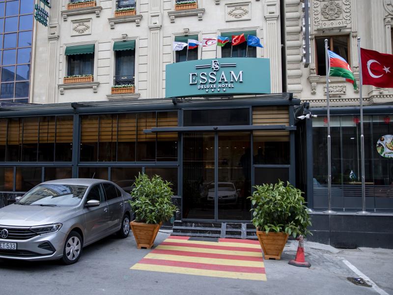 Essam Deluxe Hotel