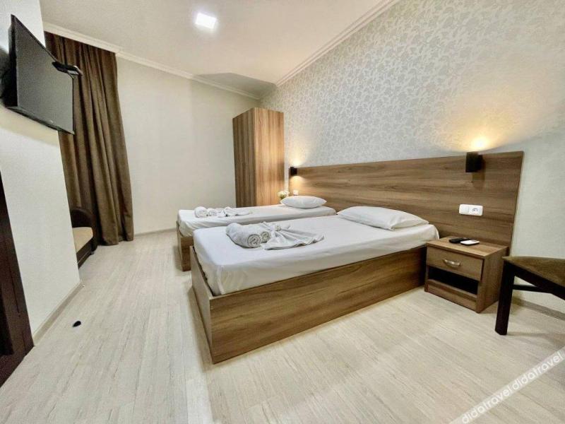 Merien Hotel