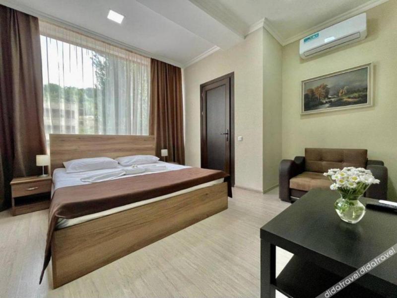 Merien Hotel