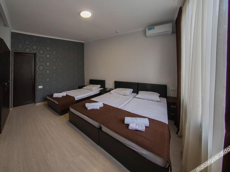Merien Hotel