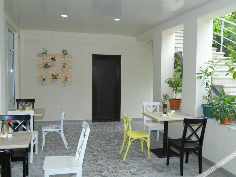 Merien Hotel