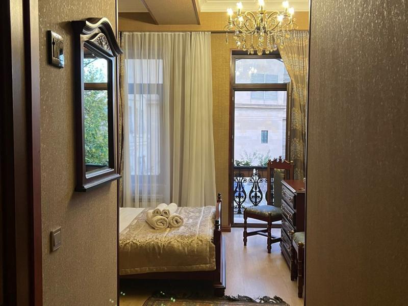 Royal Antique Boutique Hotel
