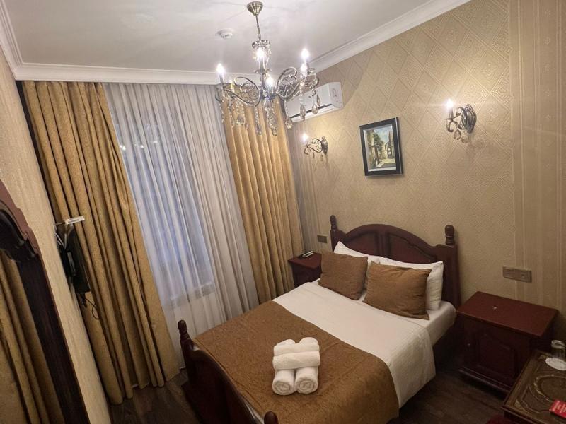 Royal Antique Boutique Hotel