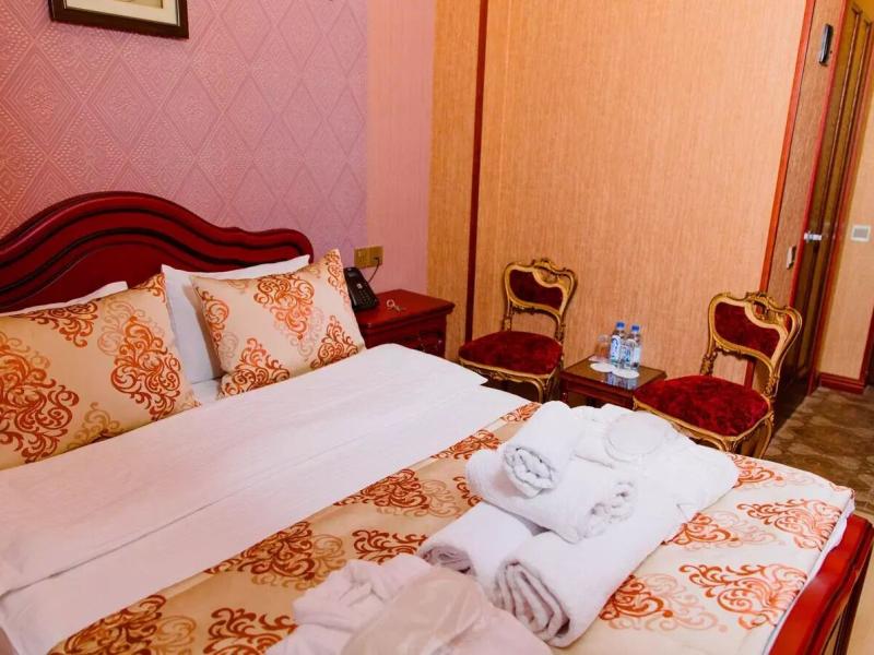 Royal Antique Boutique Hotel