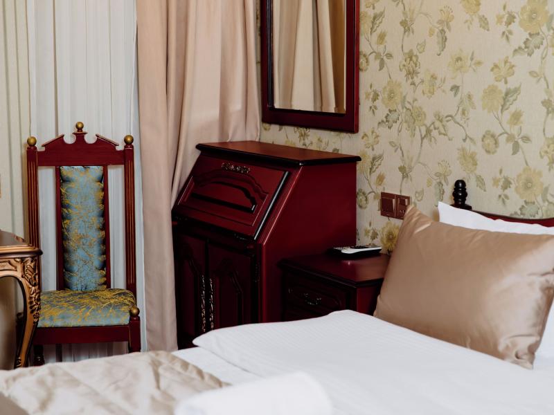 Royal Antique Boutique Hotel
