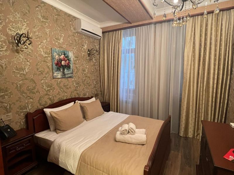 Royal Antique Boutique Hotel