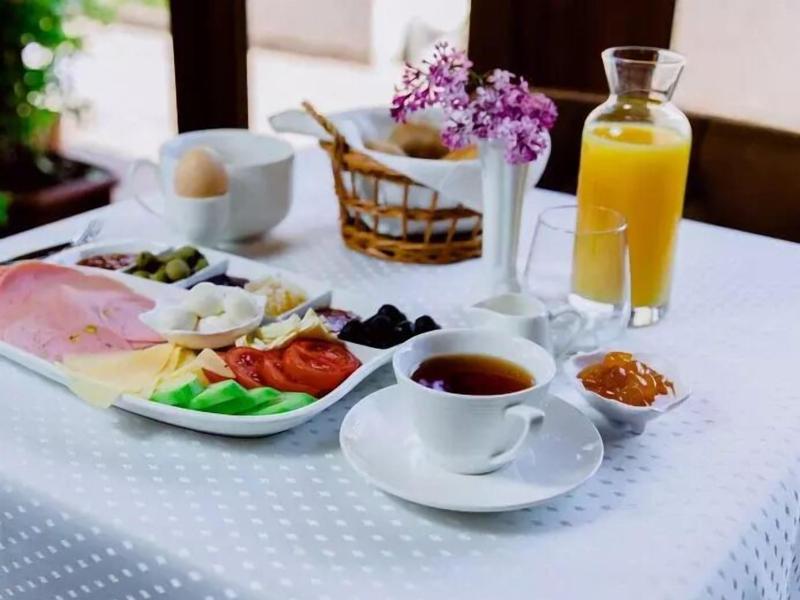 Royal Antique Boutique Hotel