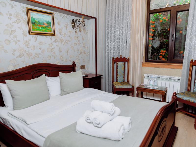 Royal Antique Boutique Hotel
