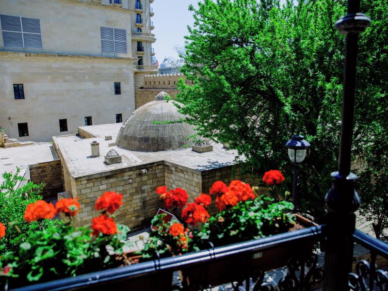 Royal Antique Boutique Hotel