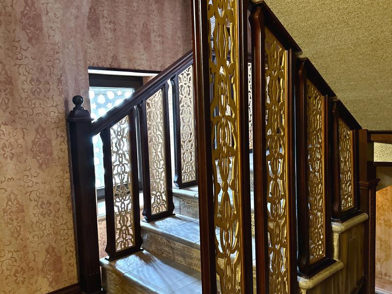 Royal Antique Boutique Hotel