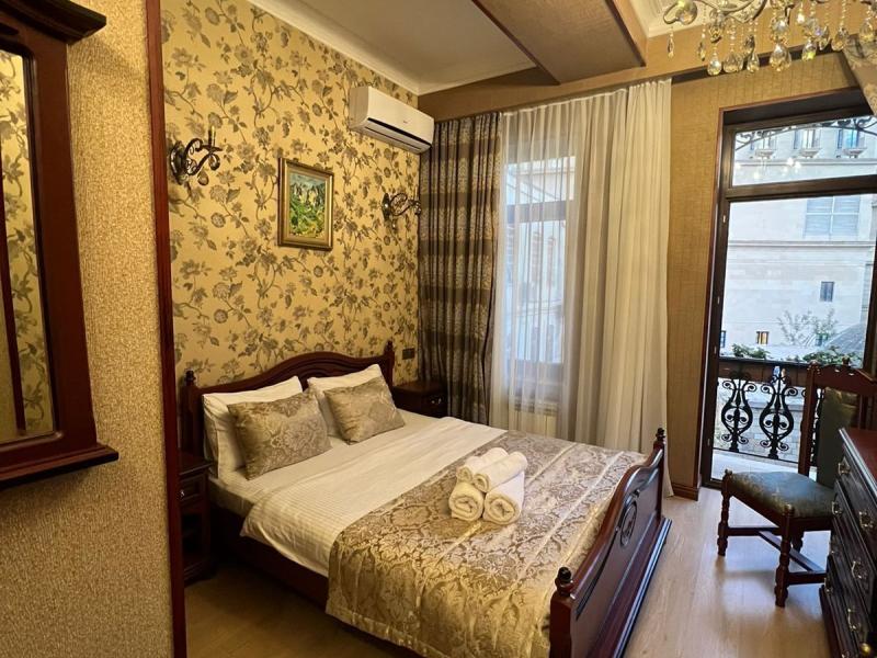 Royal Antique Boutique Hotel