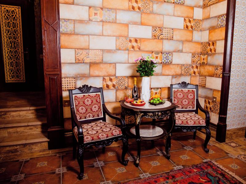 Royal Antique Boutique Hotel
