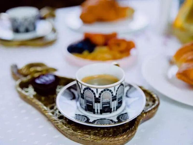Royal Antique Boutique Hotel