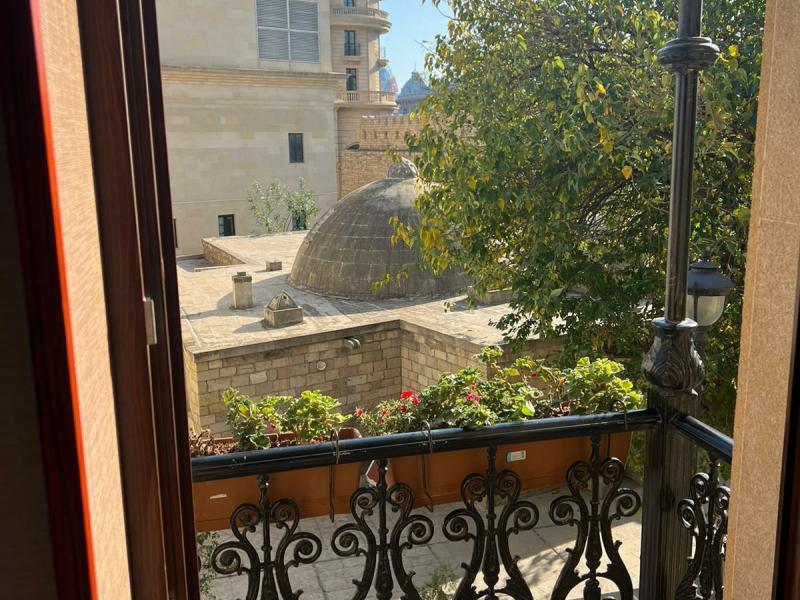 Royal Antique Boutique Hotel