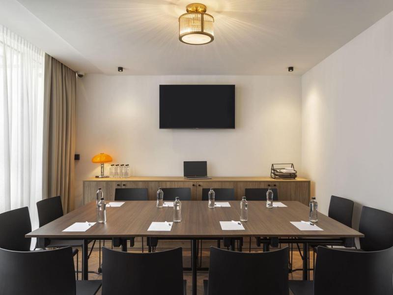 Artizan Design Hotel