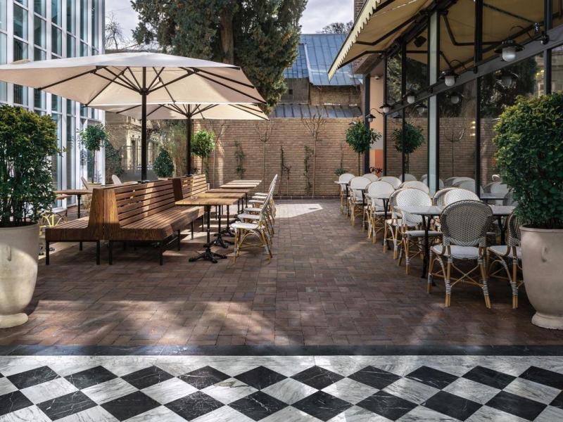 Artizan Design Hotel