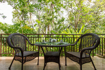 Anda Lanta Resort