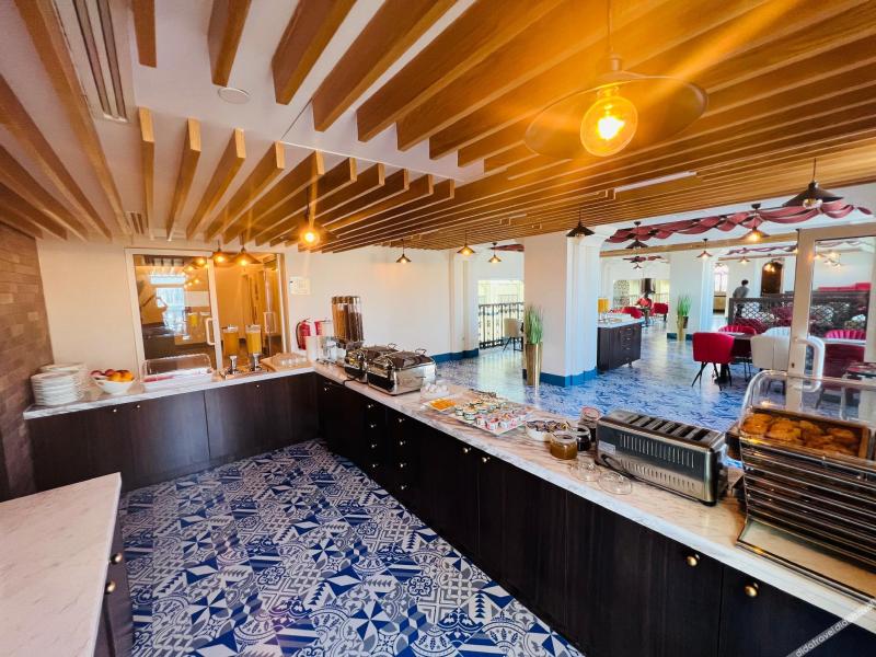 Central Inn Souq Waqif