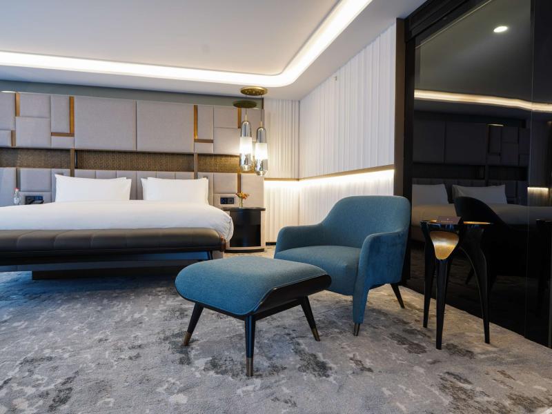 Seven Visions Resort and Places the Dvin