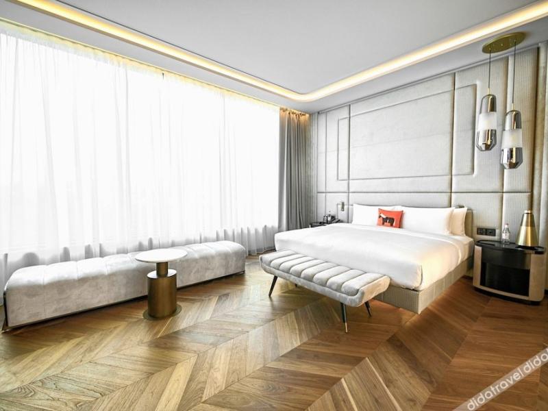Seven Visions Resort and Places the Dvin